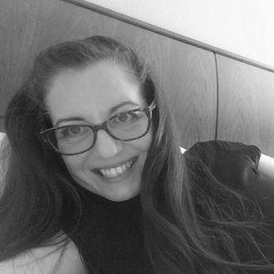 Meet your Posher, Whitney